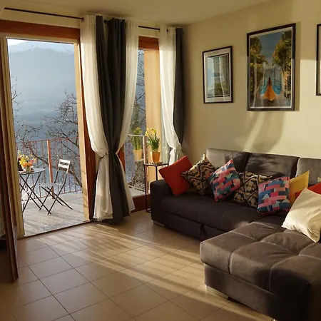 Διαμέρισμα Bellevue Apartment: Sunset On