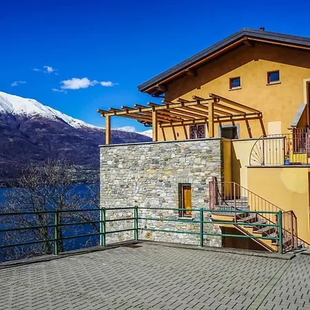 Bellevue Apartment: Sunset On Апартаменты