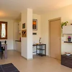 Bellevue Apartment: Sunset On Apartment Bellano