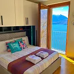 Bellevue Apartment: Sunset On * Bellano